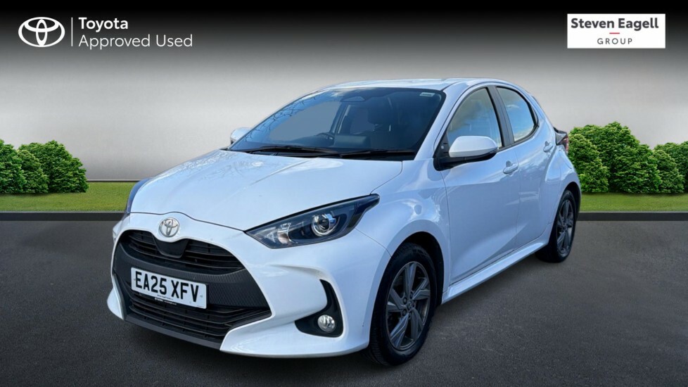 Toyota Yaris 1.5 Vvt-h Icon E-cvt Euro 6 Ss EA25XFV White #3