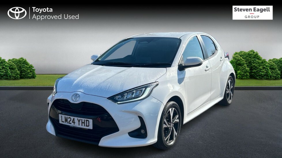 Toyota Yaris 1.5 Vvt-h Design E-cvt Euro 6 Ss LM24YHD White #3