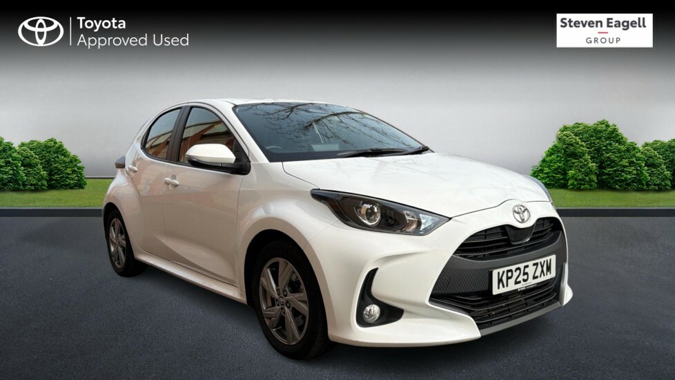 Toyota Yaris 1.5 Vvt-h Icon Hatchback Hybrid E-cvt E White