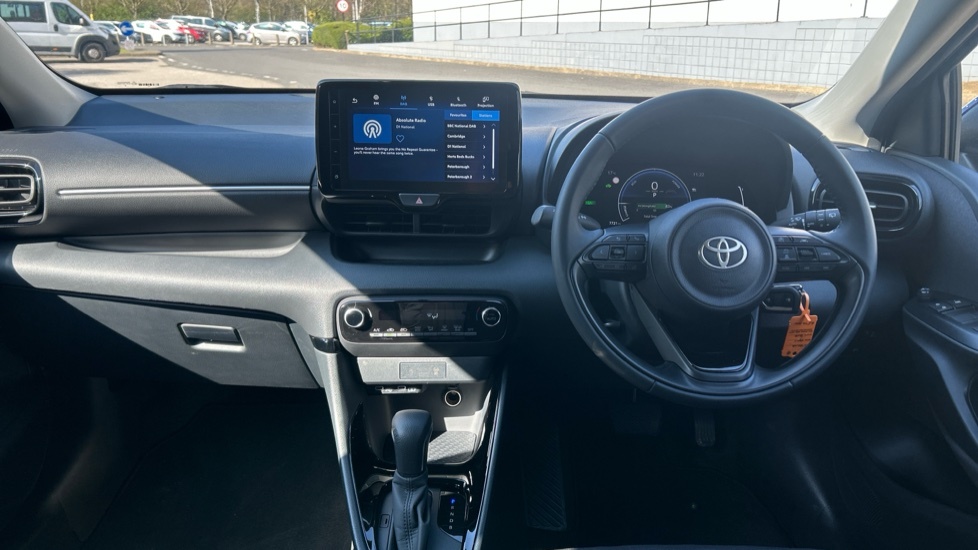 Toyota Yaris 1.5 Vvt-h Design E-cvt Euro 6 Ss AF74SHV Blue #5