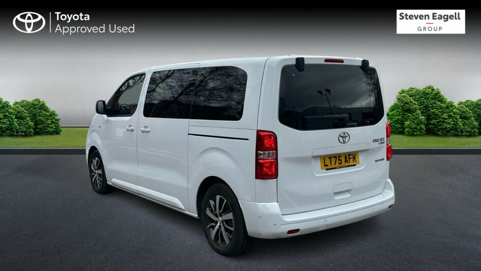 Toyota Proace Verso 75Kwh Design Medium Mpv Mwb White #4