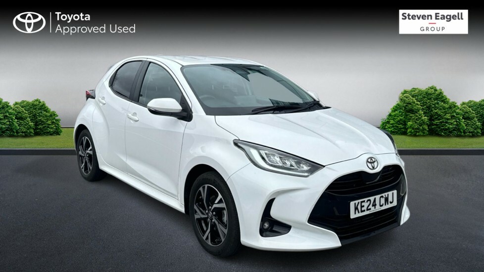 Toyota Yaris 1.5 Vvt-h Design Hatchback Hybrid E-cvt White