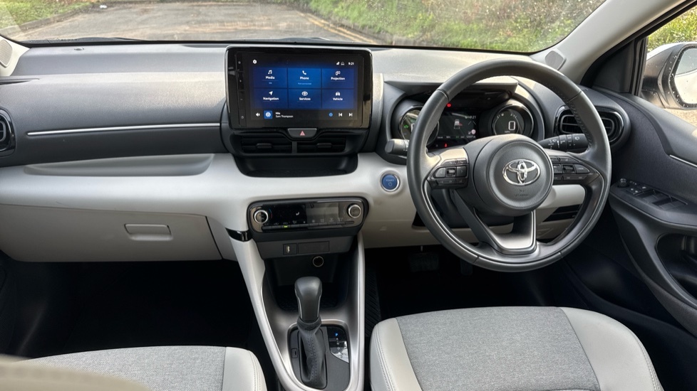 Toyota Yaris 1.5 Vvt-h Excel E-cvt Euro 6 Ss BL23DNF White #5
