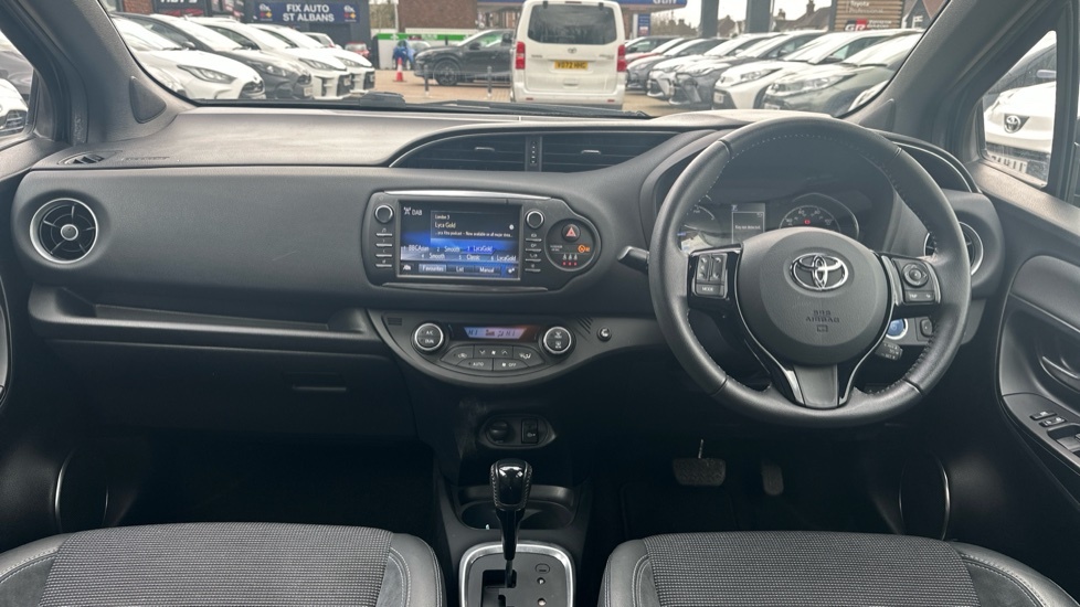 Toyota Yaris 1.5 Vvt-h Excel E-cvt Euro 6 Ss LL19JFX Grey #5