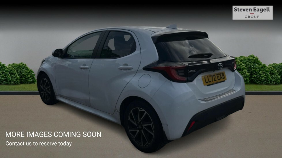 Toyota Yaris 1.5 Vvt-h Design E-cvt Euro 6 Ss LL72EXB White #4