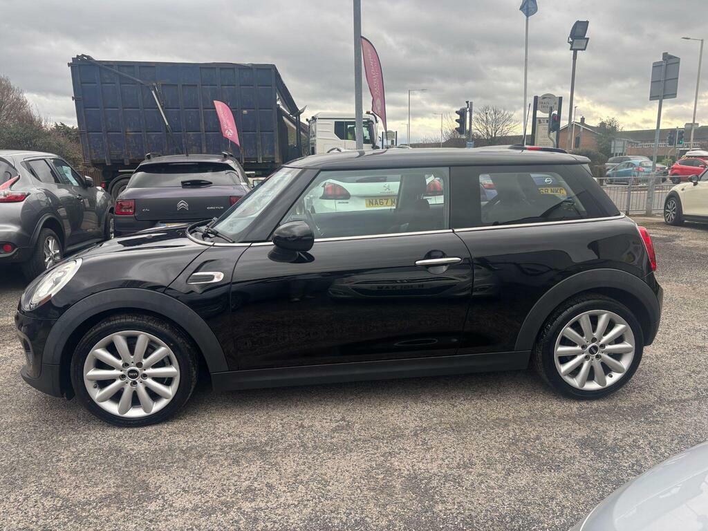 Mini Hatch 1.5 Cooper D Euro 6 S S KK17EMF Black #4