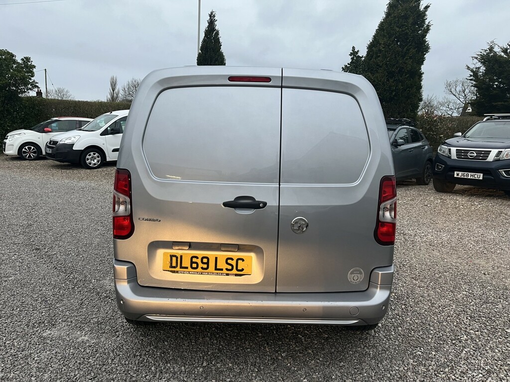 Vauxhall Combo Panel Van 1.6 Turbo D 2300 Sportive 201969 Grey #6