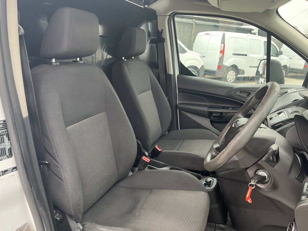 Ford Transit Connect Panel Van 1.5 Tdci 220 201767 BD67KGA White #3