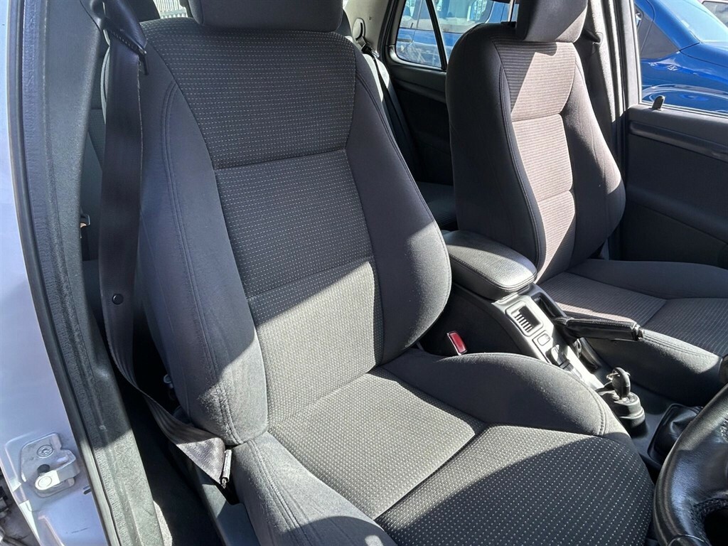 Saab 9-5 2.3L Aero Red #13