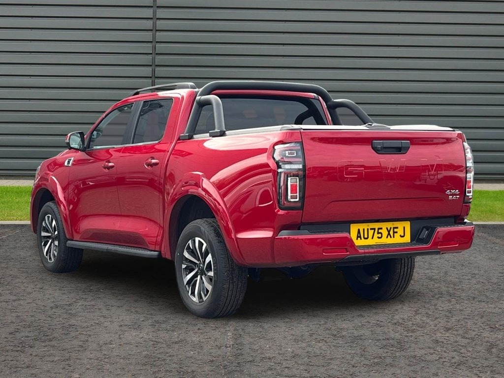 Great Wall POER300 2.4D Ultra Pickup Double Cab 4Wd AU75XFJ Red #5