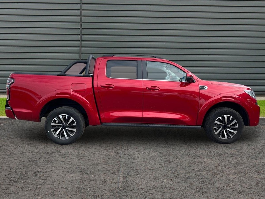 Great Wall POER300 2.4D Ultra Pickup Double Cab 4Wd AU75XFJ Red #2