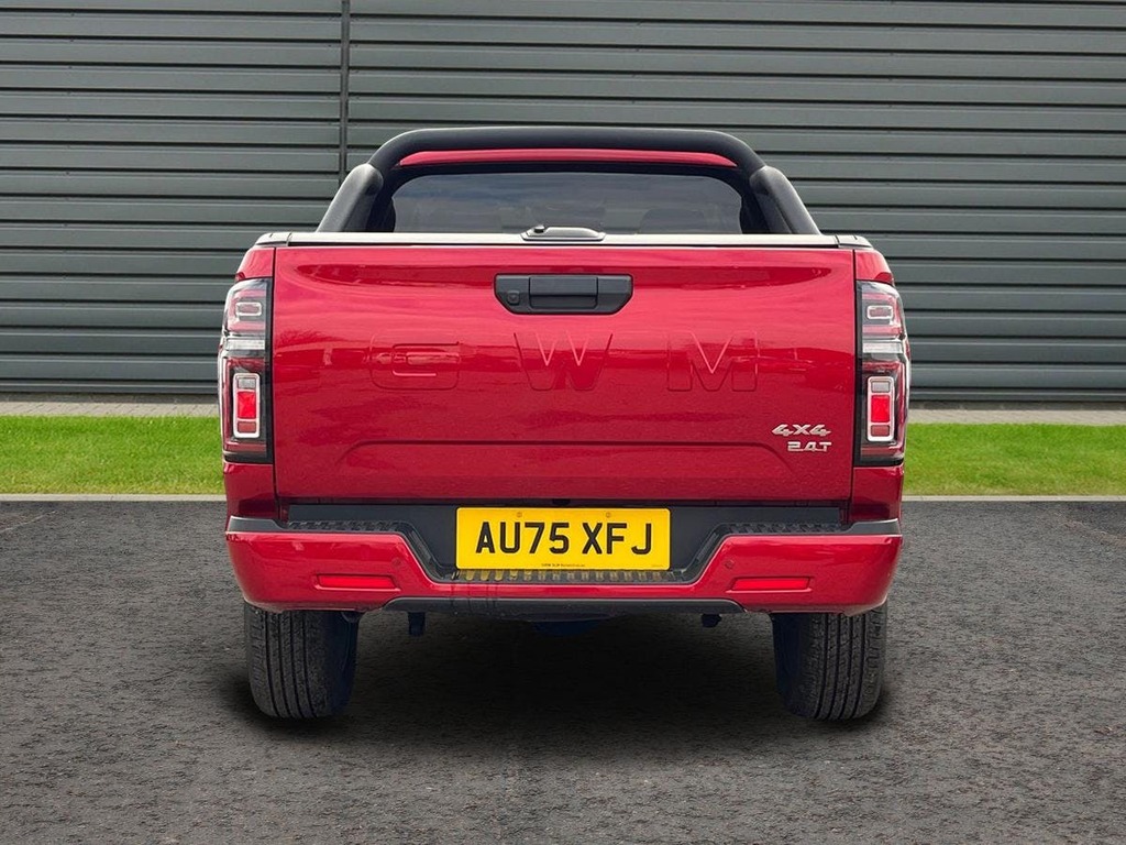 Great Wall POER300 2.4D Ultra Pickup Double Cab 4Wd AU75XFJ Red #4