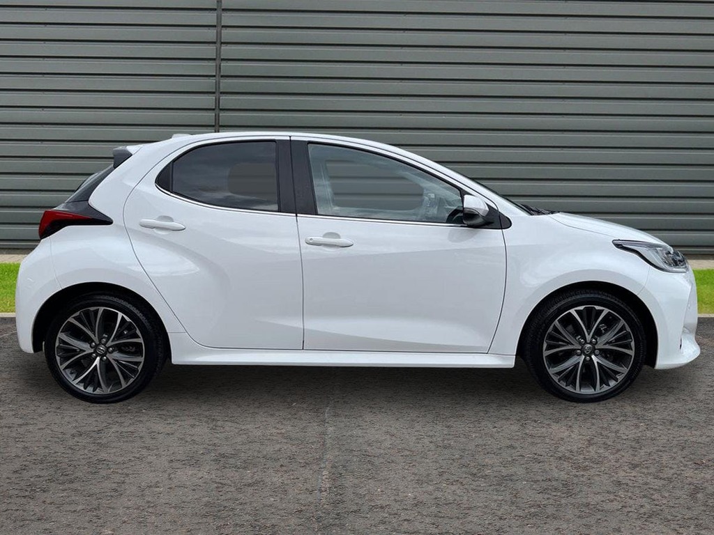Toyota Yaris 1.5 Vvt-h Excel Hatchback Hybrid E Cvt AP23HBY White #2