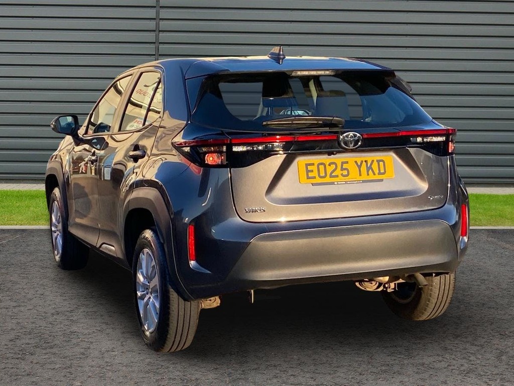 Toyota Yaris Cross 1.5 Vvt-h Icon Suv Hybrid E Cvt EO25YKD Grey #5