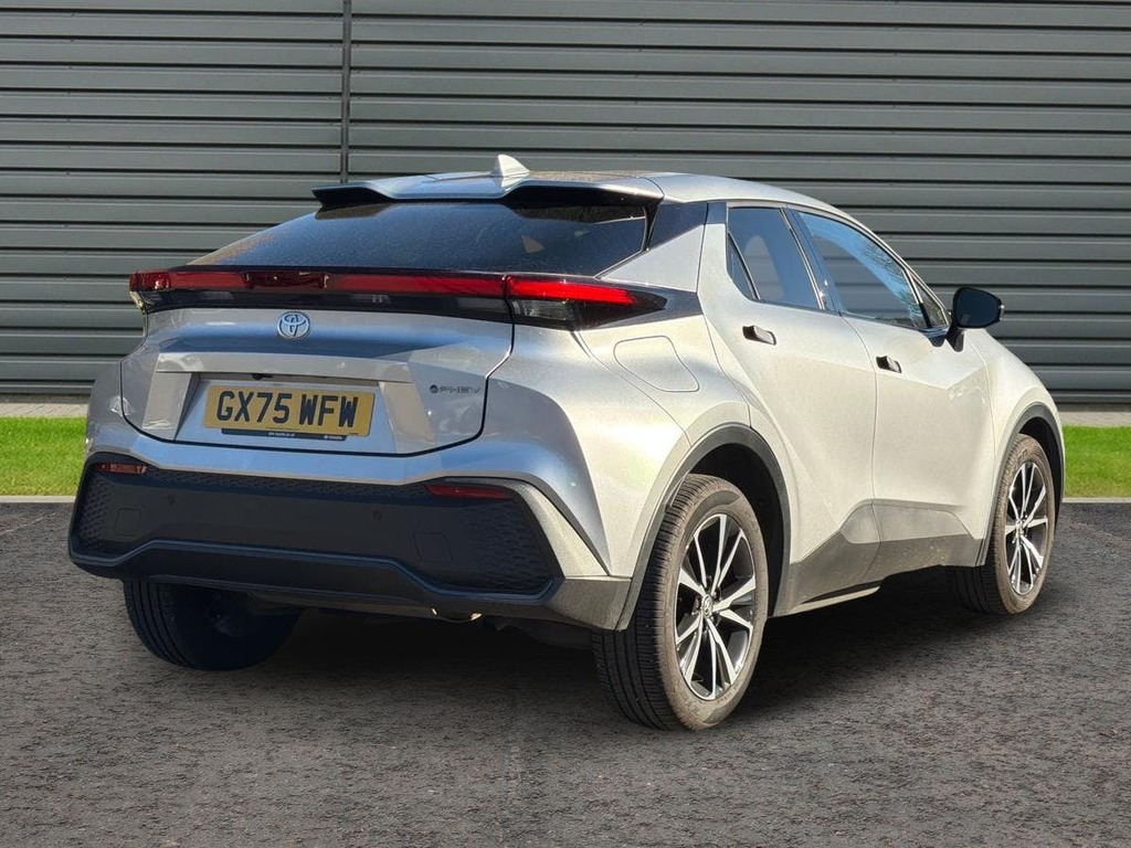 Toyota C-Hr 2.0 Vvt 13.6Kwh Design Suv Plug In Hybr Silver #3