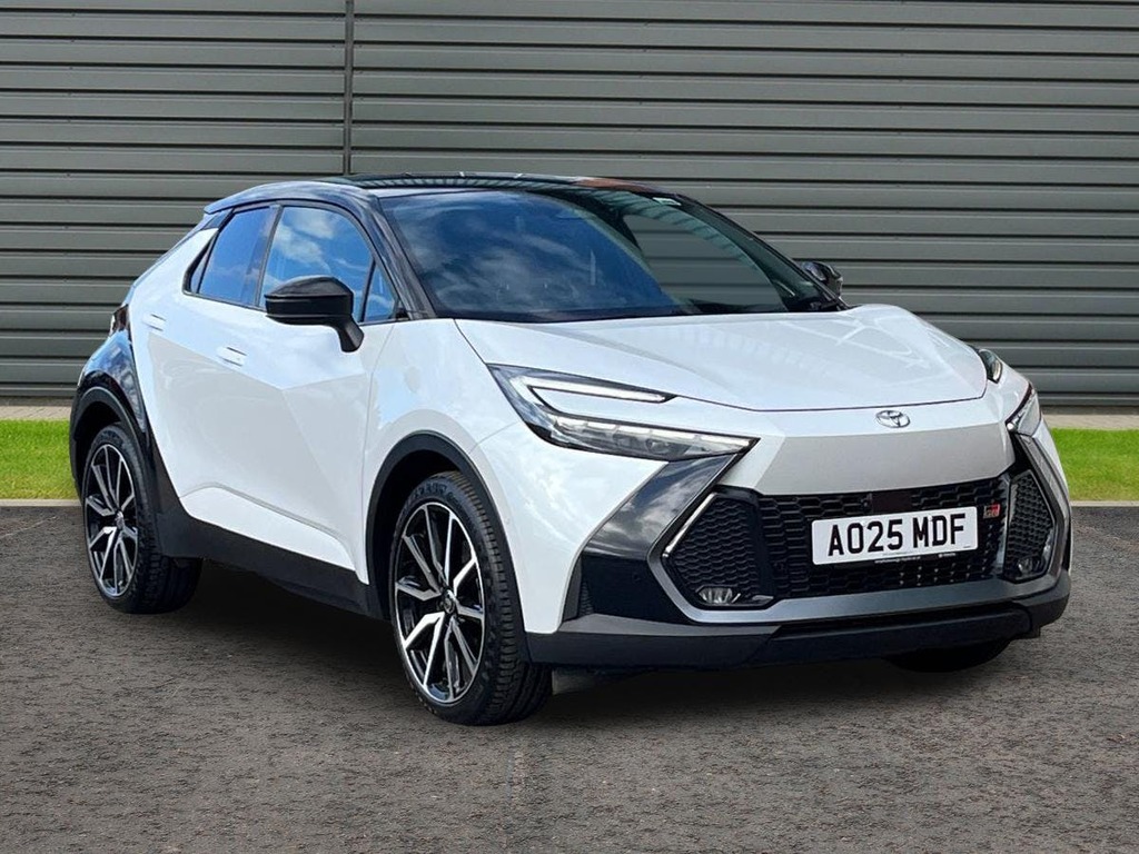 Toyota C-Hr 2.0 Vvt 13.6Kwh Gr Sport Suv Plug In Hy 