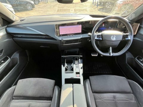 Vauxhall Astra Hatchback GJ72UZM Blue #2