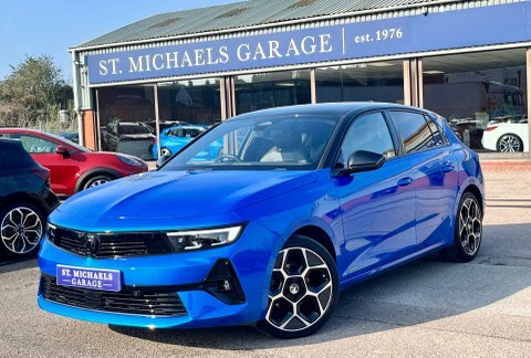 Vauxhall Astra Hatchback Blue