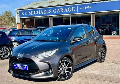 Toyota Yaris Yaris Dynamic Hev Cvt Grey