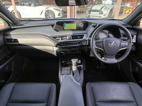 Lexus UX Ux 250H 4X2 Cvt BW71UBA Blue #2