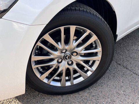 Mazda 2 Hatchback GN70JLO White #3