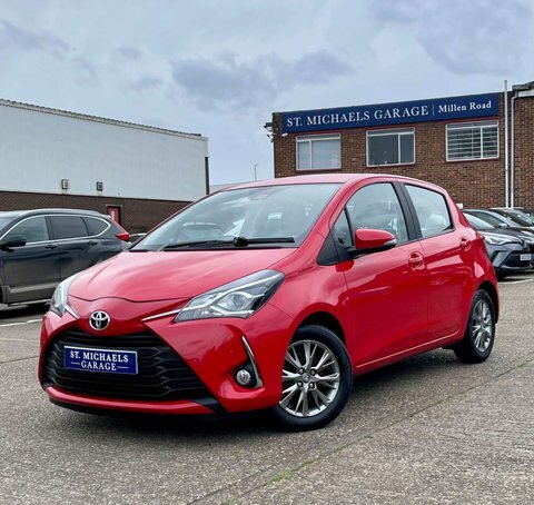 Toyota Yaris Hatchback Red