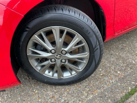 Toyota Yaris Hatchback GM17LWZ Red #3