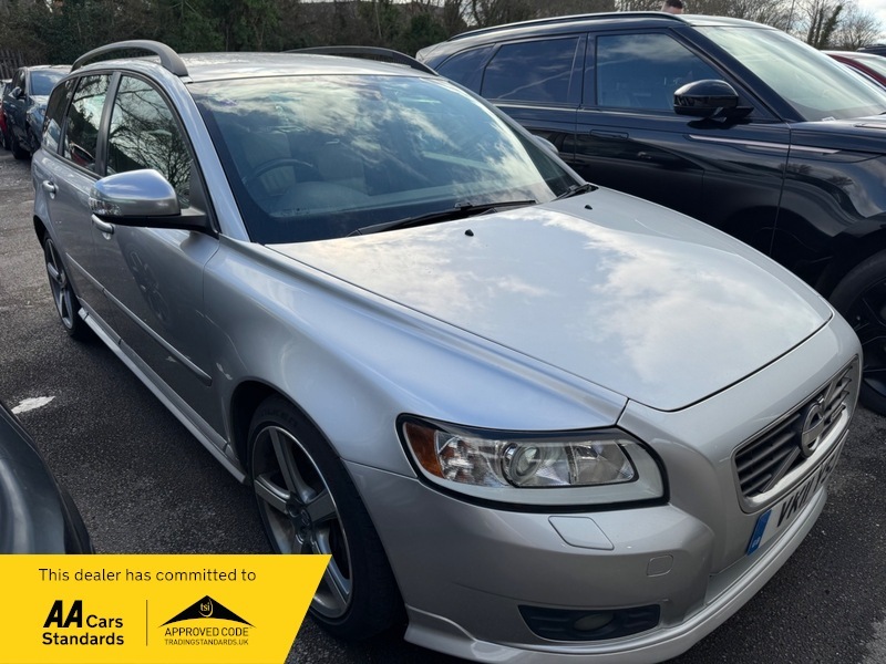 Volvo V50 D3 R-design Silver #2