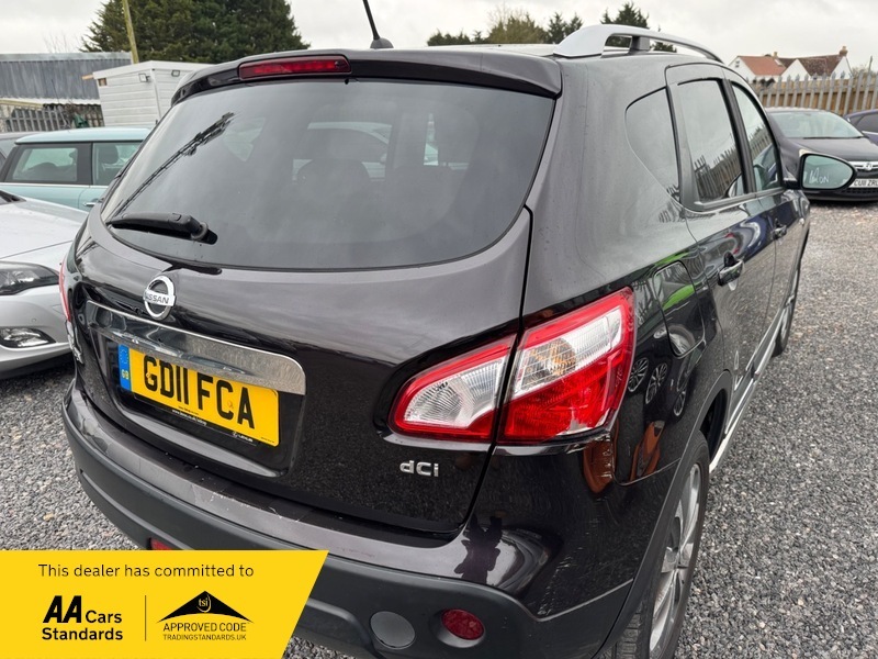 Nissan Qashqai Dci Tekna Black #3