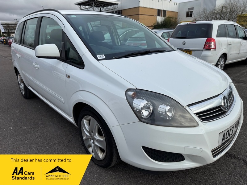 Vauxhall Zafira Exclusiv White