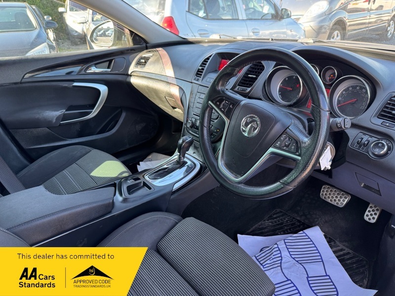 Vauxhall Insignia Sri Cdti Black #5