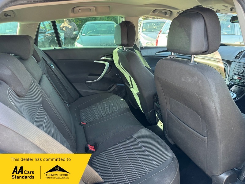 Vauxhall Insignia Sri Cdti Black #6