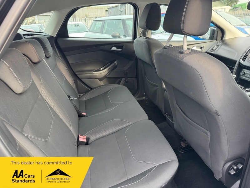 Ford Focus Zetec Tdci FX15NDJ Black #5