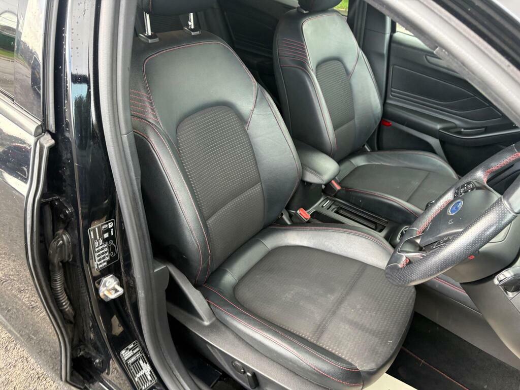 Ford Focus 1.0T Ecoboost St-line X Euro 6 S S WK68UBN Black #6