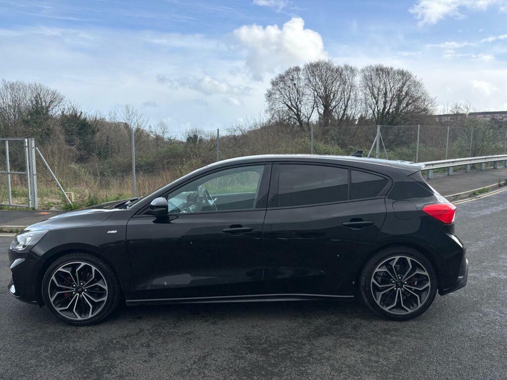 Ford Focus 1.0T Ecoboost St-line X Euro 6 S S WK68UBN Black #3