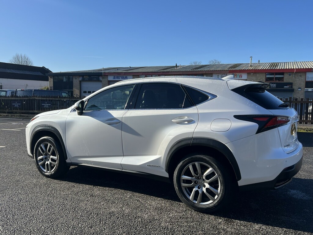 Lexus NX 2.5 300H Luxury 201666 YX66NZU White #5