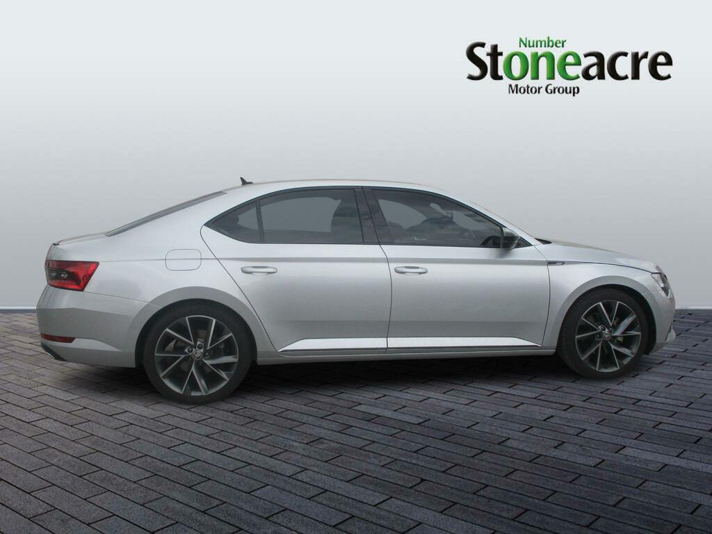 Skoda Superb 2.0 Tdi Sportline Plus Dsg Euro 6 Ss  #2