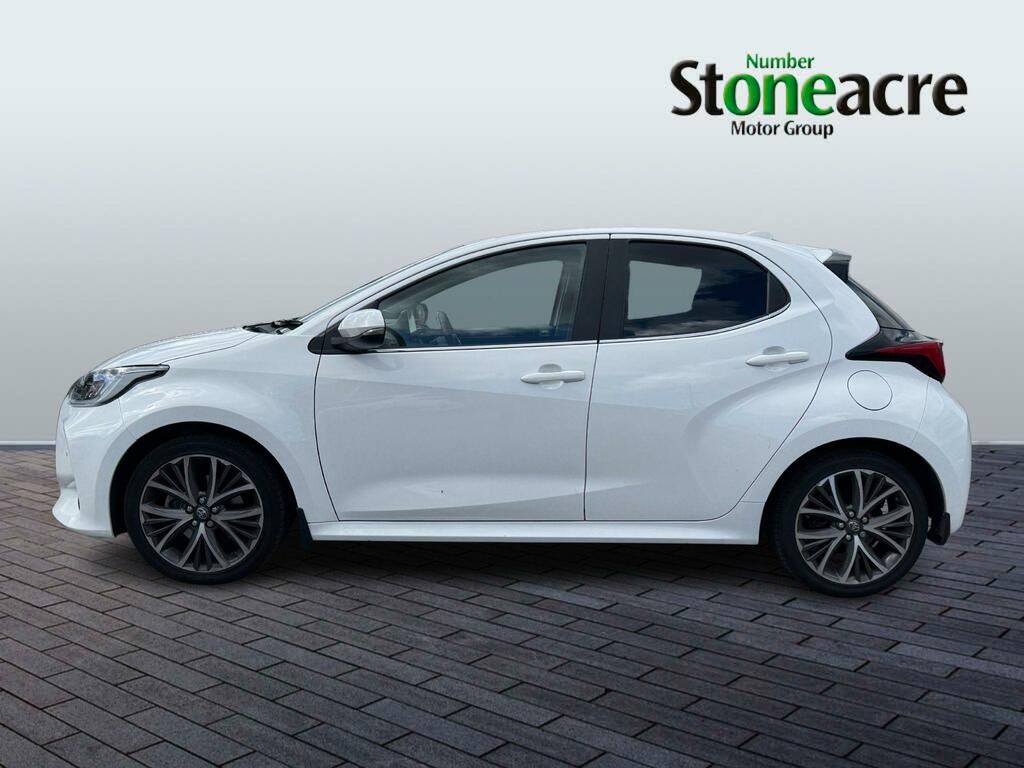 Toyota Yaris 1.5 Hybrid Excel NX72XNO White #5