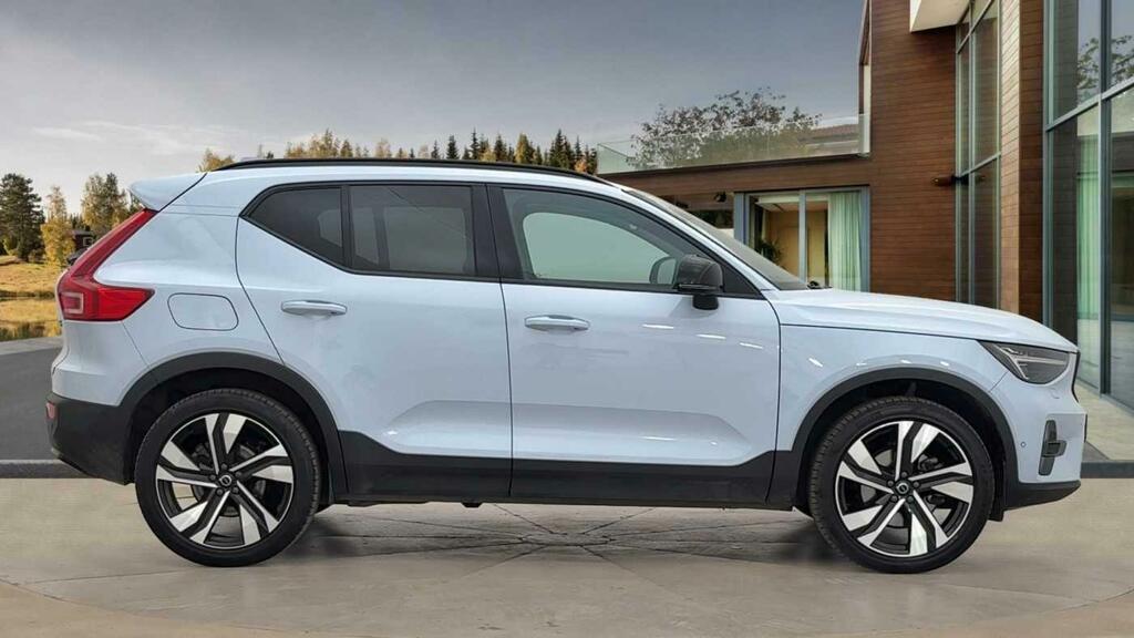 Volvo XC40 Ultimate Dark B3 163 Hp RK24KHL #2