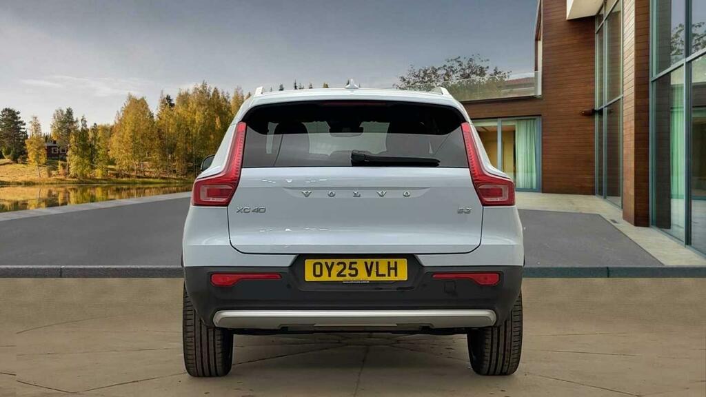 Volvo XC40 2.0 B3 Mhev Ultra Bright Dct Euro 6 Ss OY25VLH #4