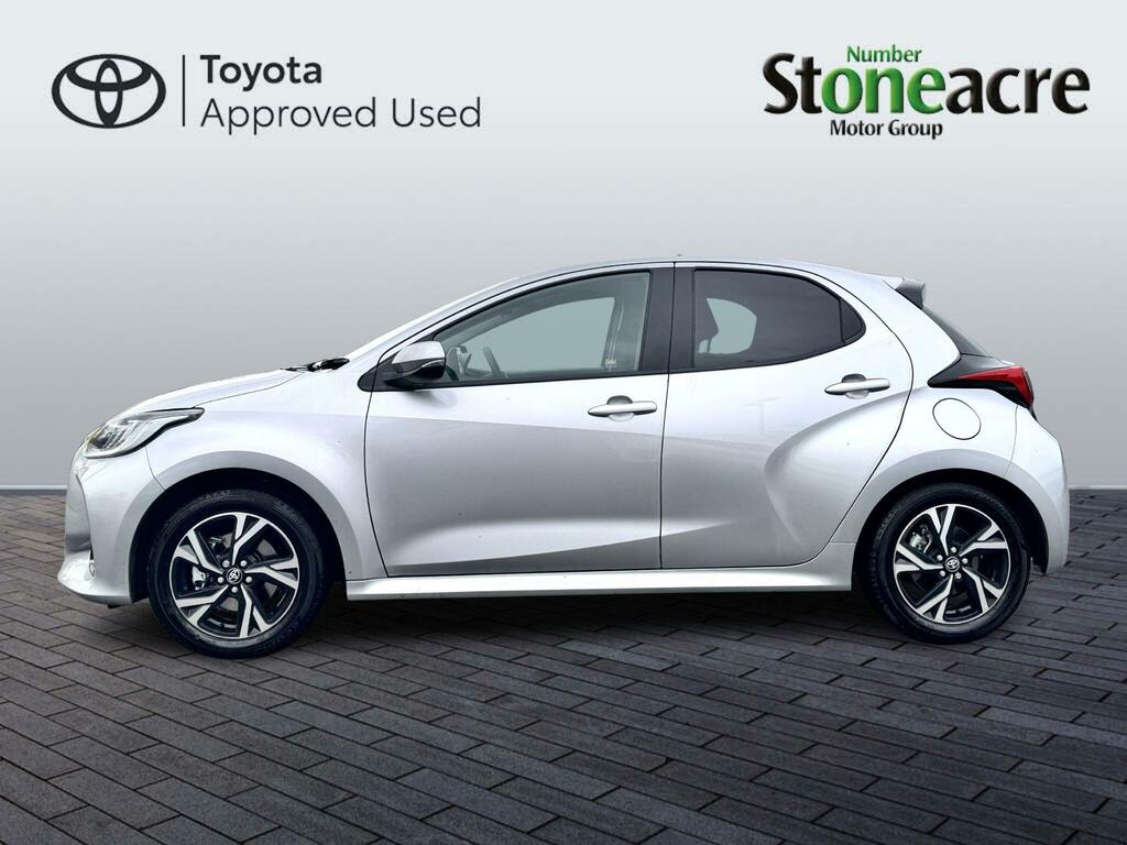 Toyota Yaris 1.5 Hybrid Design NU75DTO #6