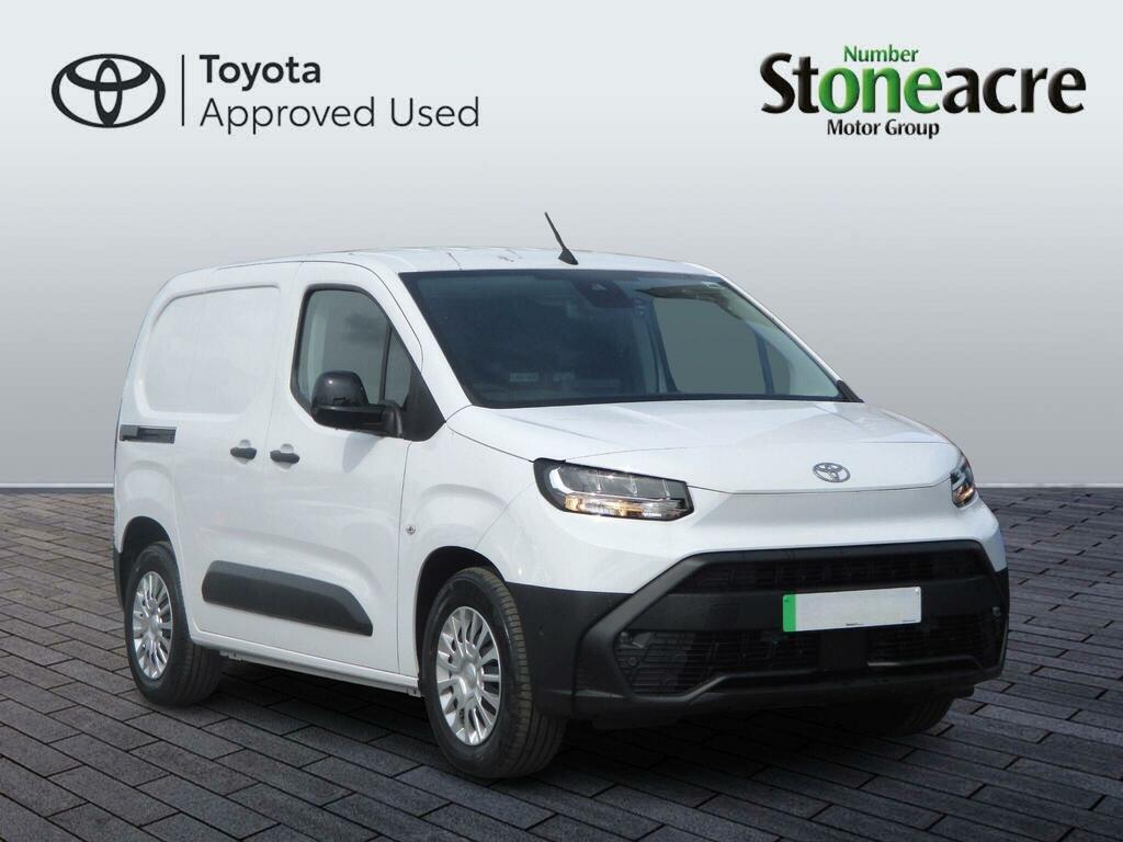 Toyota Proace City 50Kwh Icon Short Panel Van Swb