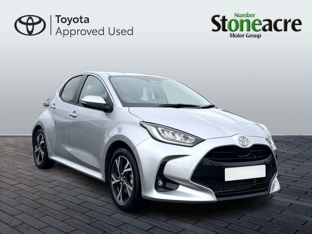 Toyota Yaris 1.5 Hybrid Design 