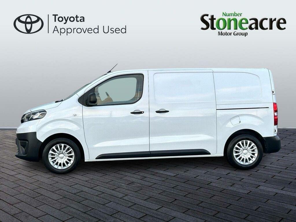 Toyota PROACE 1.5D Icon Medium Panel Van Mwb Euro 6 Ss NV75TVX #5