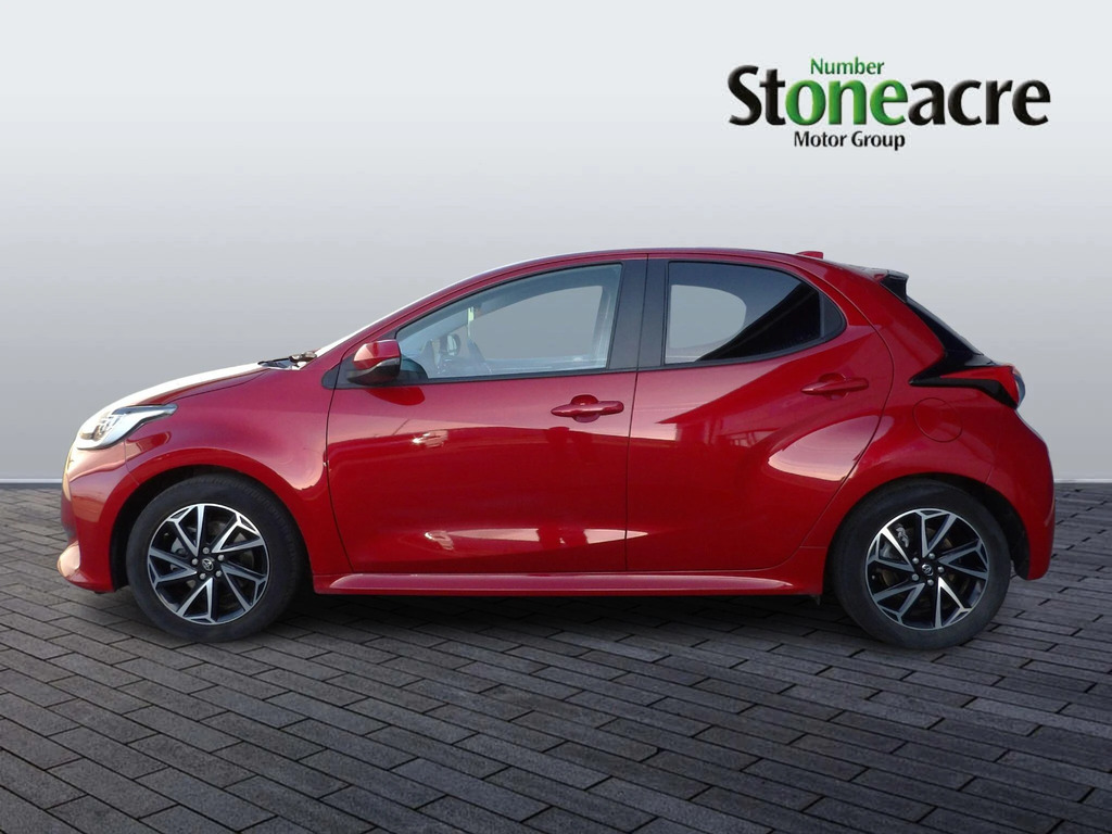 Toyota Yaris 1.5 Hybrid Design FP23HYT #5