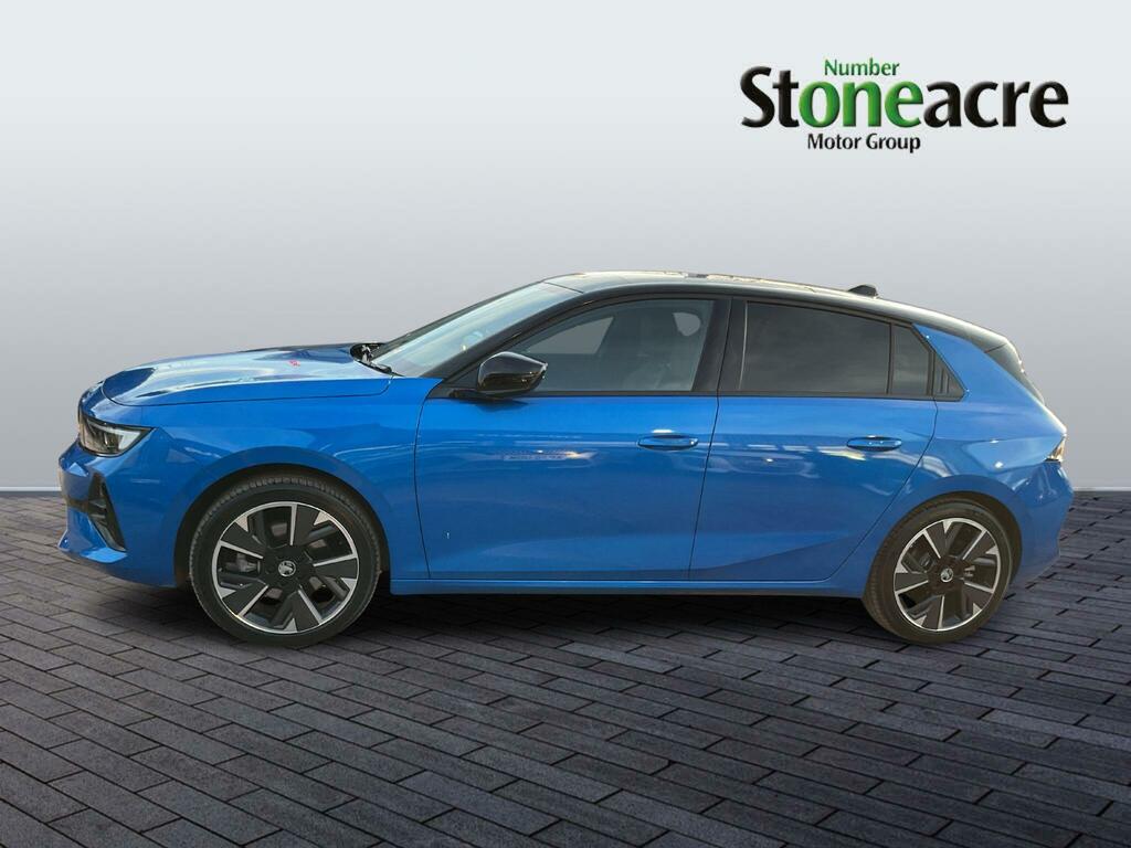 Vauxhall Astra 54Kwh Ultimate AK25UNN #4