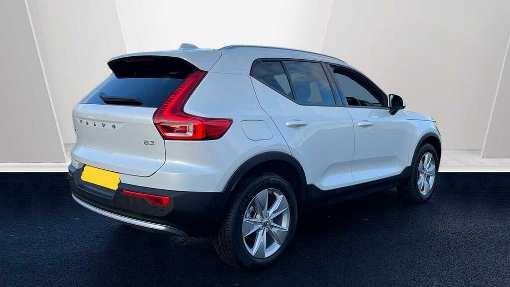 Volvo XC40 Core B3 163 Hp YG75MSU  #2