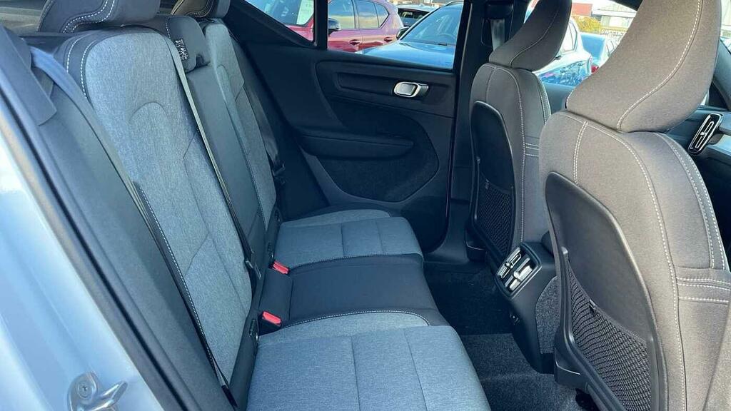 Volvo XC40 Core B3 163 Hp YG75MSU  #6