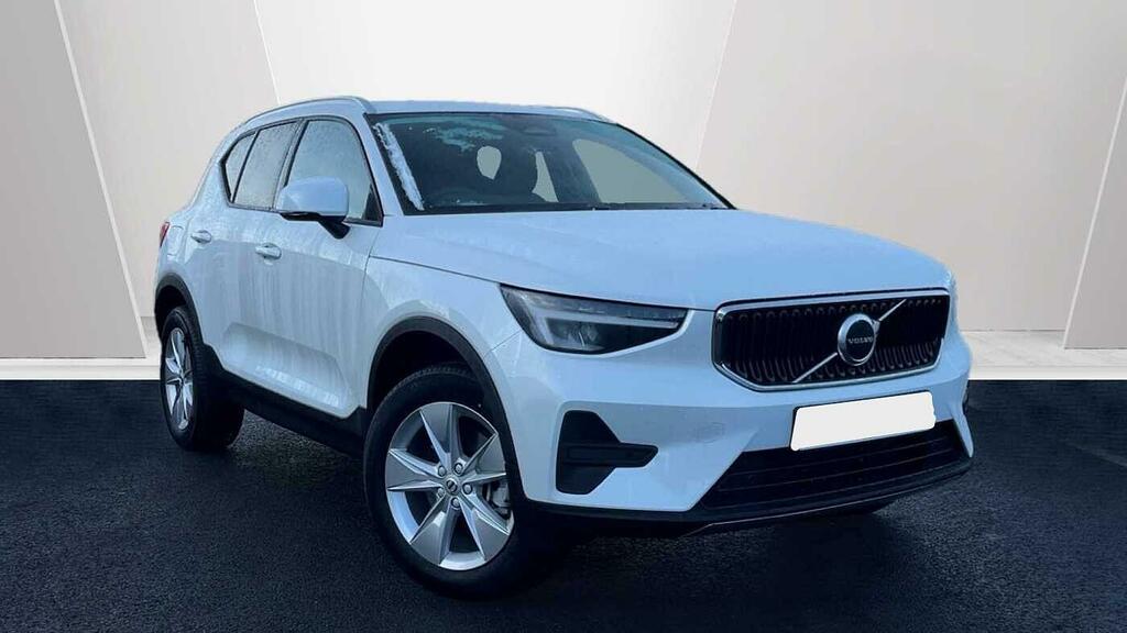Volvo XC40 Core B3 163 Hp 