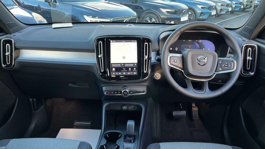 Volvo XC40 Core B3 163 Hp YG75MSU  #5